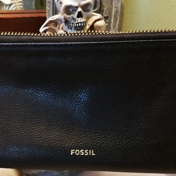 Fossil Leather Large clutch wallet - Picture 5 of 5